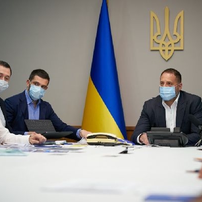 Андрій Єрмак на селекторній нараді з головами ОДА.jpeg