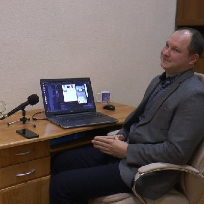 Роман Гелембюк В похід Карпатами.jpg