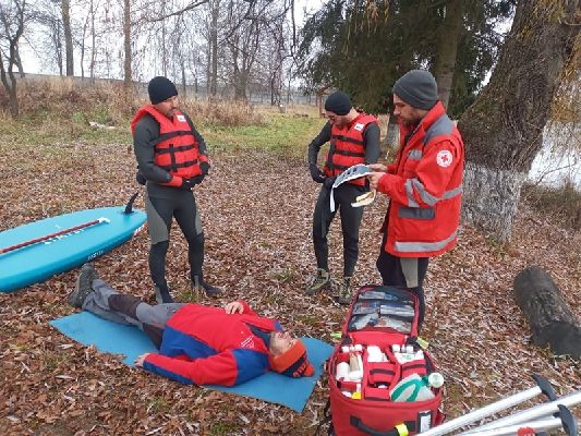 На Прикарпатті формують команду рятувальників-добровольців. ВІДЕО