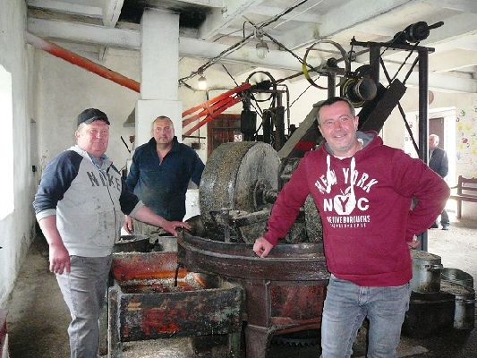 Батько і син на Полтавщині створили другий інтерактивний музей історії олії в Європі
