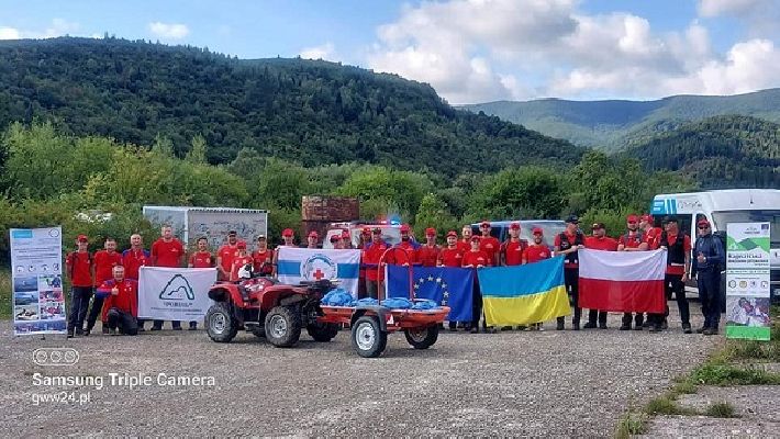Навчання гірських рятувальників з пошуку зниклих осіб. ВІДЕО