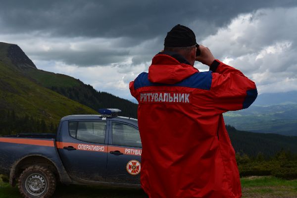 Контакти пошуково-рятувальниих служб