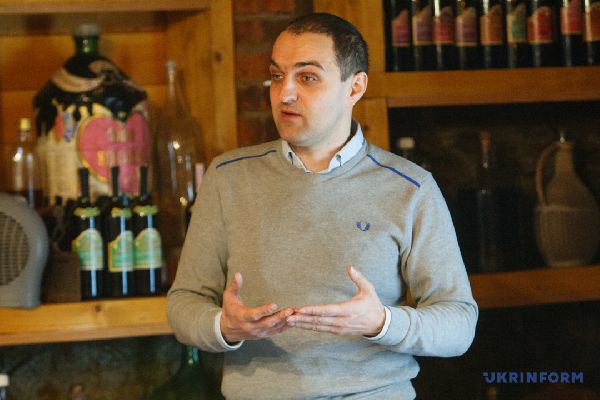 Люди їдуть у Карпати, а Карпат не бачать