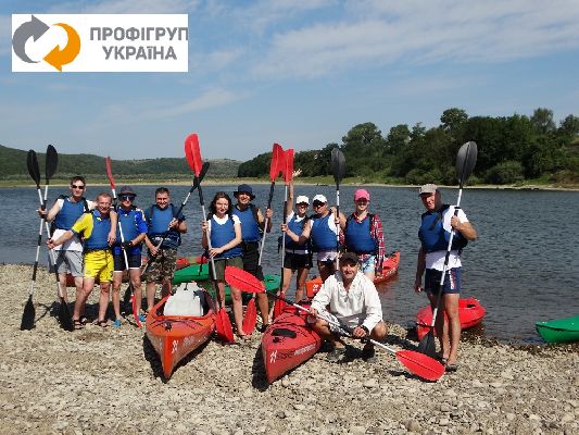 Вихідні на позитиві. Працівники «Профігруп Україна» в захопленні від сплаву Дністром